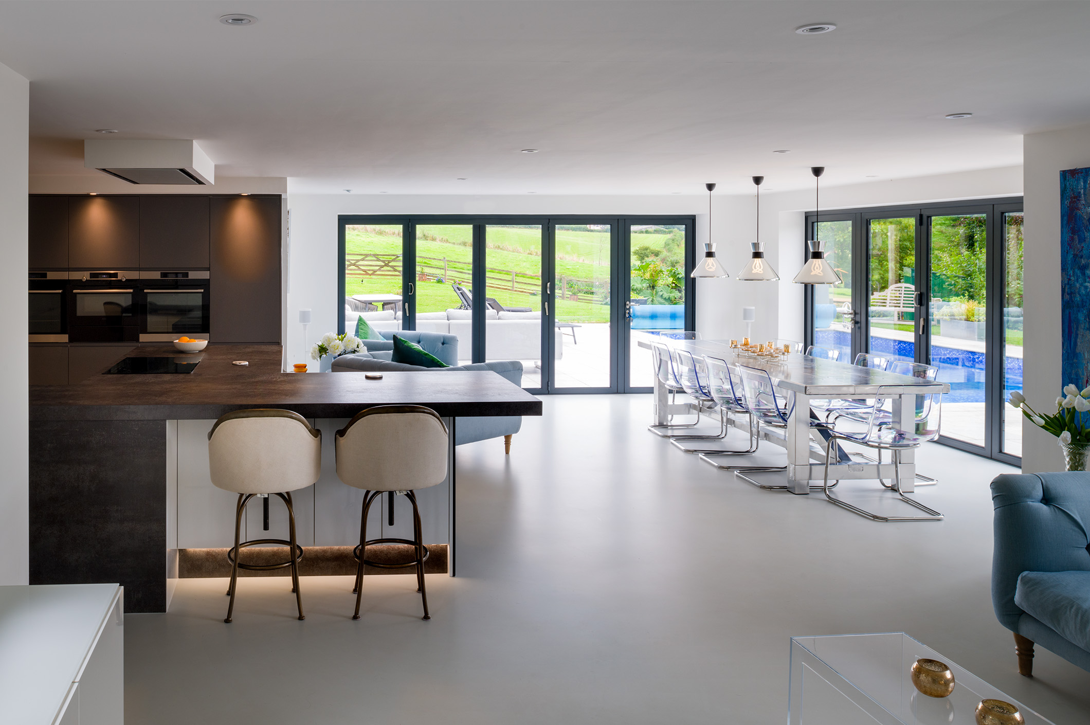 The new extension offers free flowing living space…
